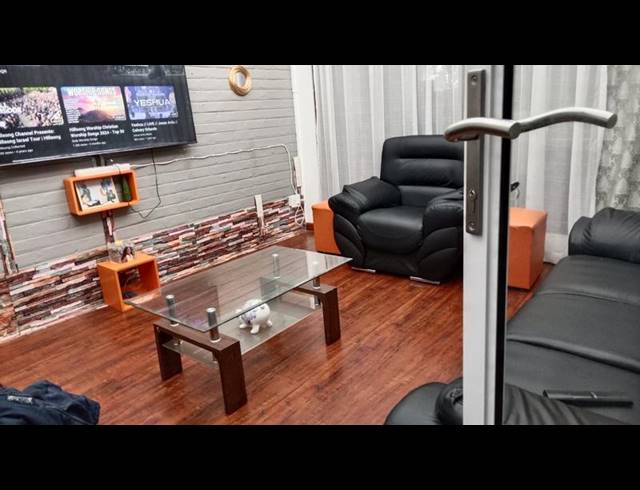 4 BEDROOM HOUSE FOR SALE IN OBSERVATORY